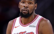 OB电竞app下载-杜兰特37岁后22场30+得分，罚球少于10次创NBA纪录|凯文·杜兰特|体育数据分析|凯文-杜兰特|命中率|球员_新浪体育_新浪新闻